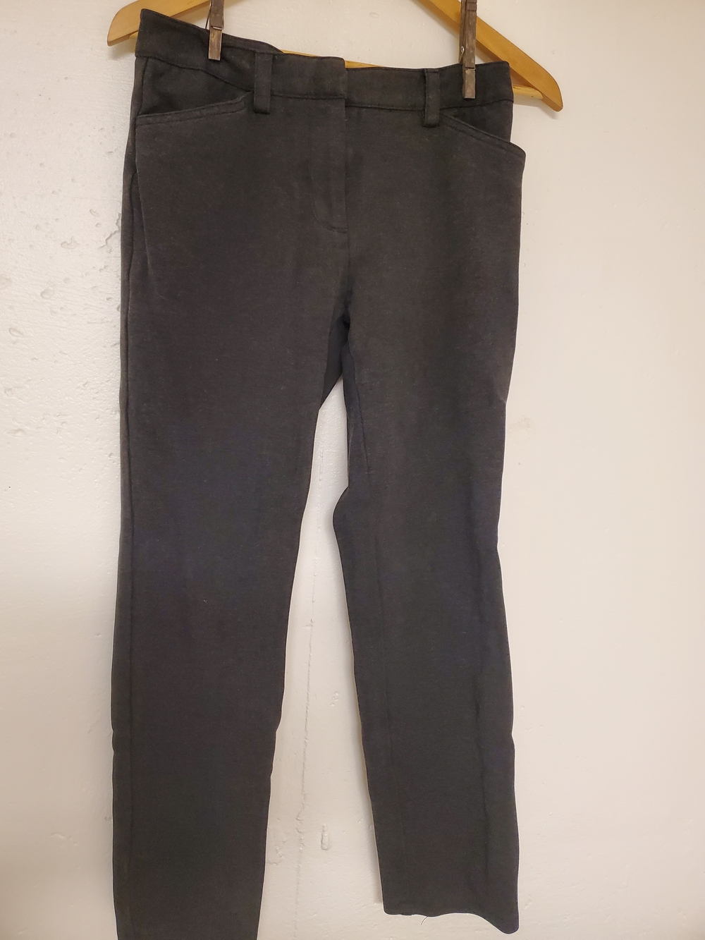 Calvin Klein Slim Fit Women's Skinny Dress Pants in Charcoal